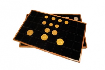 Standart wood tray – black velvet model – 24 squares