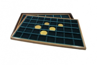 Standart wood tray – green velvet model – 24 squares